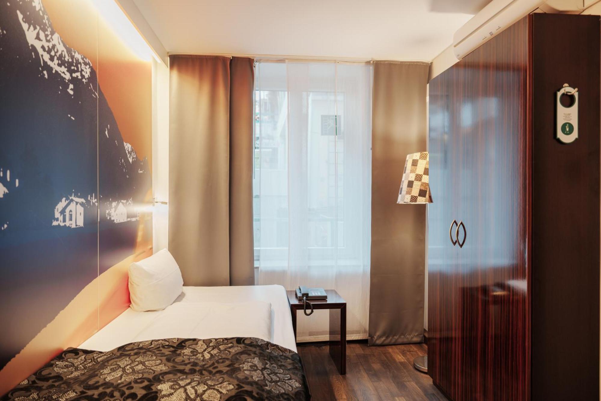 Hotel Helvetia Center München